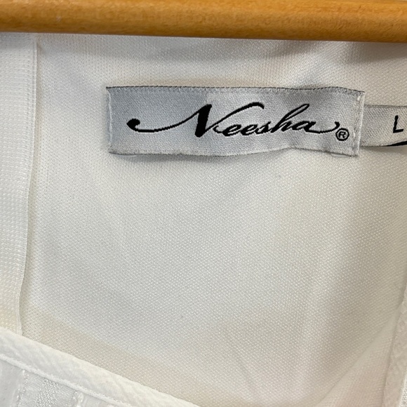 Neesha Elegant White Sleeveless Tank Top - Picture 3 of 4